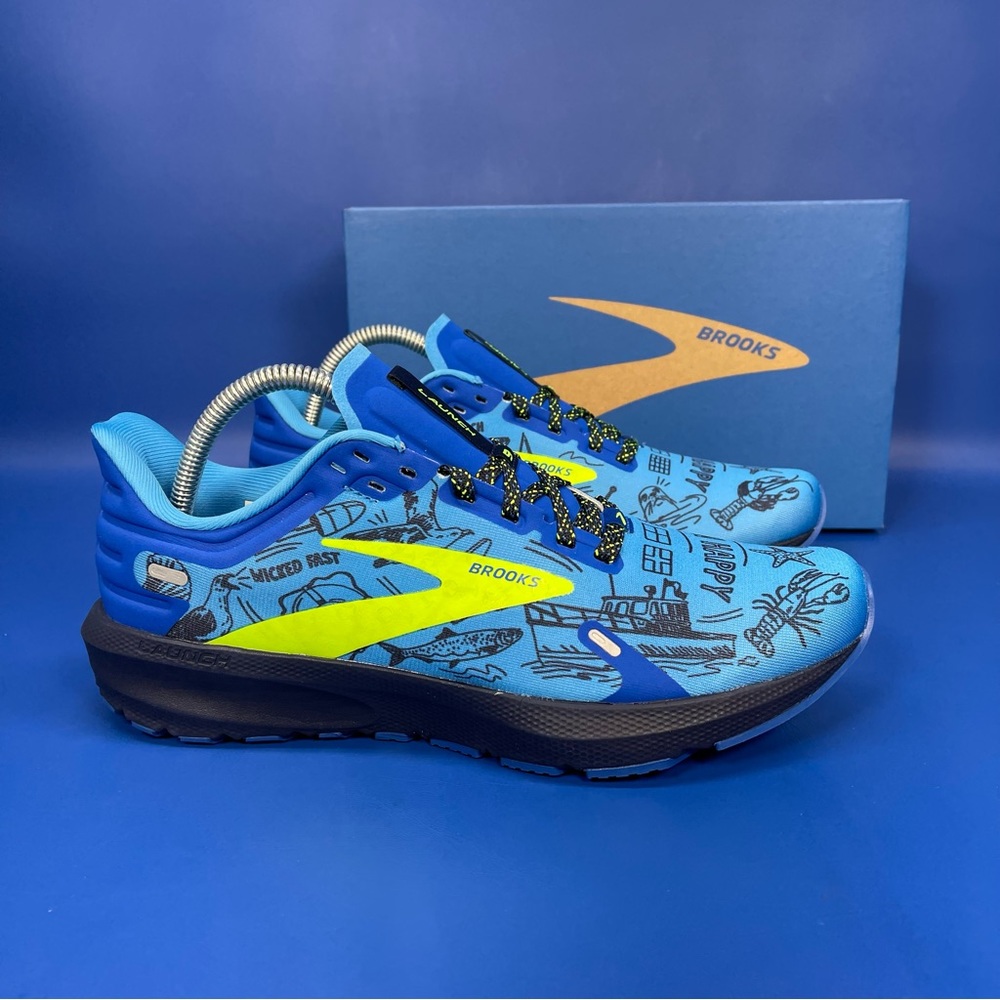 NEW Brooks Launch 9 “Boston Run Happy” Athletic Shoes Blue Electric Green